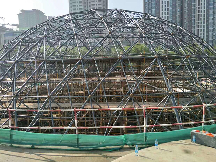 姜堰球形网架钢结构施工